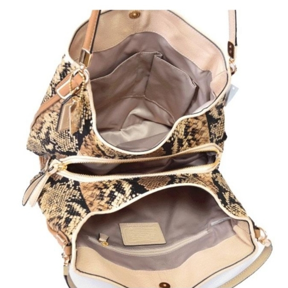 CoachPhoebe Madison Small - Picture 3 of 5